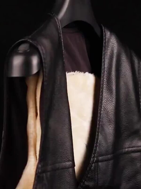 Men's Vest - Warm Fleece-Lined Winter Jacket with Zipper Pockets, Casual Sleeveless Outerwear for Fall/Winter - Image 10